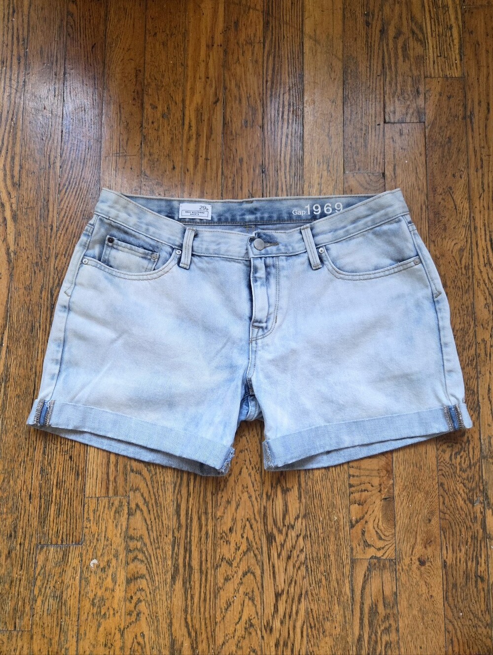 Gap 1969 Boyfriend Denim Shorts Low Rise 29P